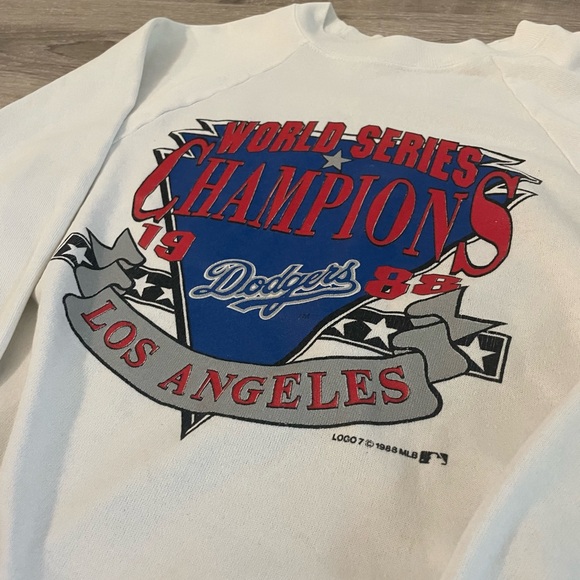 Vintage MLB 1988 LA Dodgers World Champions Sweater - Size S - Picture 2 of 9